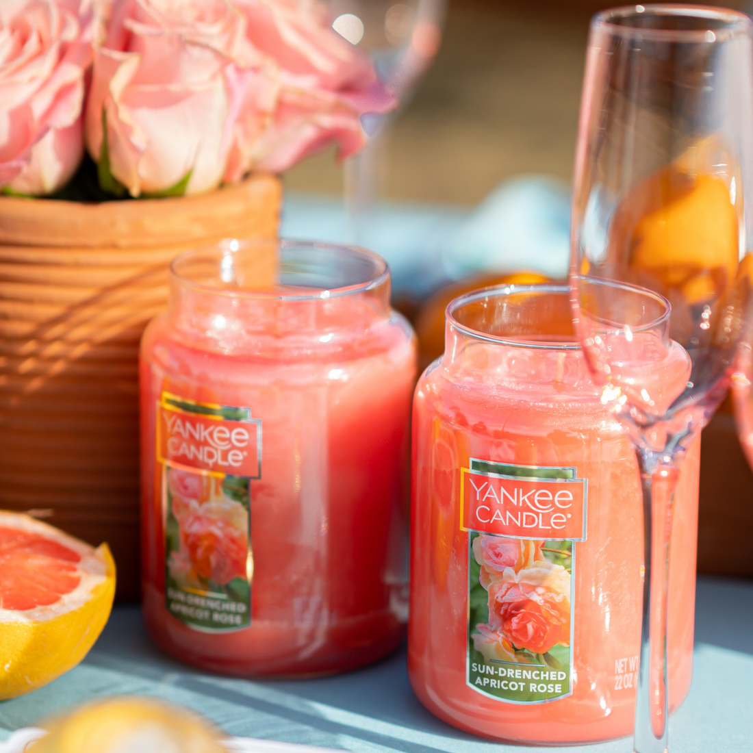 4 tips on choosing the right candle colors for your wedding | Weddings with Yankee Candle