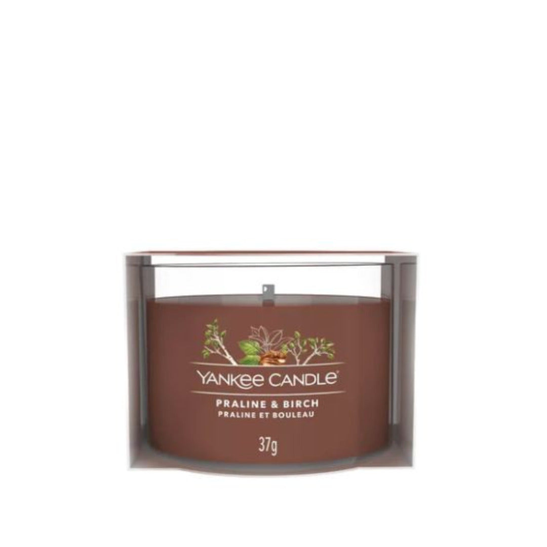 Yankee Candle Mini Candle Praline & Birch (112g)